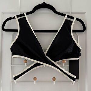 Ciao Sea black & white crossover wrap bikini top - size Large (L) NWT